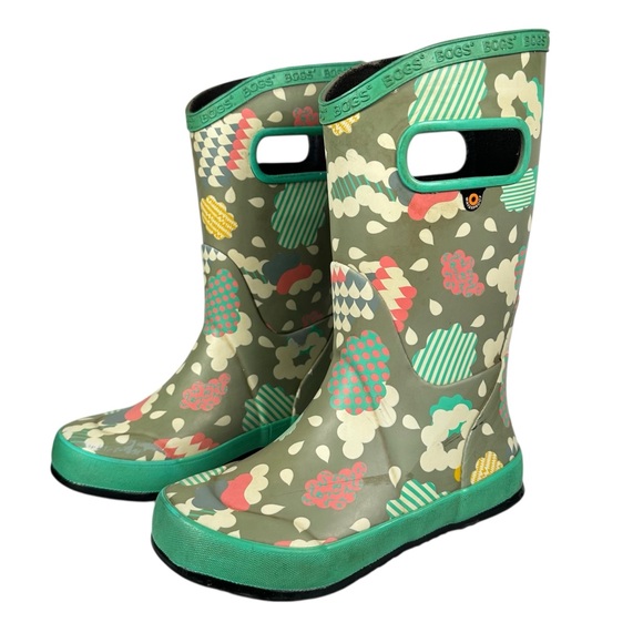 BOGS Pull-on Rubber Rain Boots in rainy day print - Picture 3 of 9
